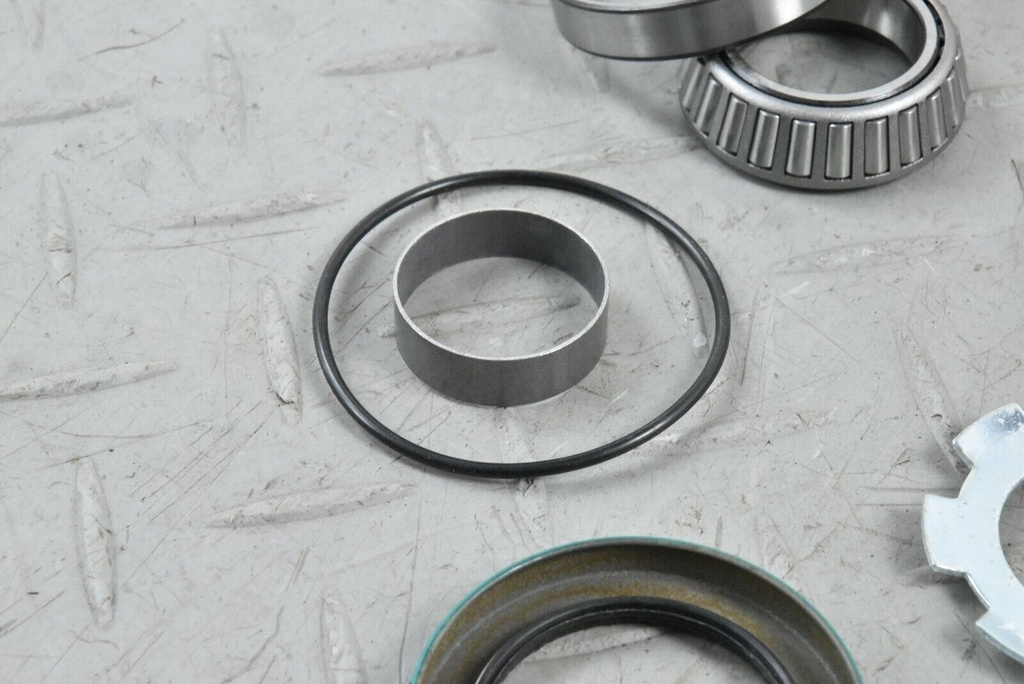 LATE 4HU GKN STYLE OUTPUT SHAFT REBUILD KIT | Simply Performance LATE 4HU GKN STYLE OUTPUT SHAFT REBUILD KIT | Simply Performance